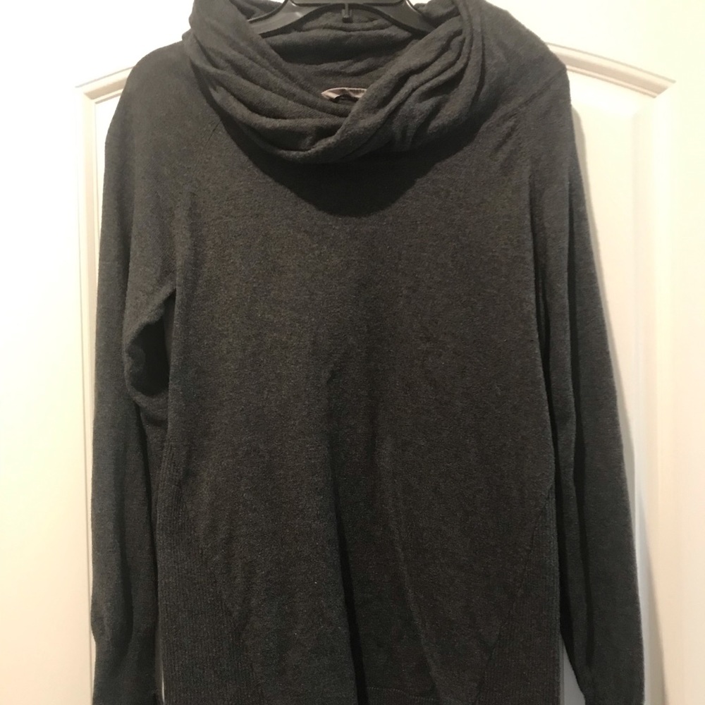 Athleta Pasasana Cowl Neck Sweater